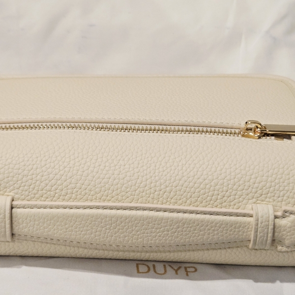 Mélodie Cécile "Le Petit Paris 15" in A Buttercream Color - Picture 5 of 17